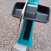 Pinza subacquea per laghetto