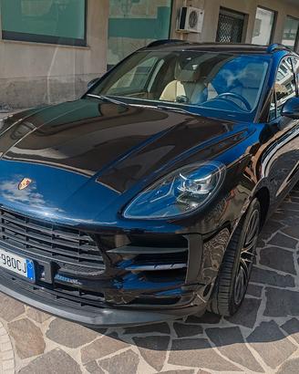 porsche Macan 2.0 245cv PASM TETTO CER21 PDLS  FUL
