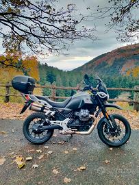 Moto Guzzi V85 Strada
