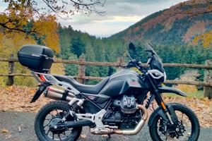 Moto Guzzi V85 Strada