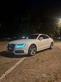Audi a5 2.0 TDI 2011