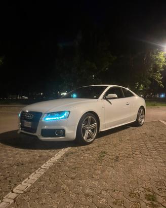 Audi a5 2.0 TDI 2011