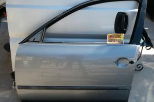 Portiera anteriore sinistra VOLKSWAGEN PASSAT 2009