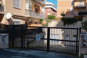 Box auto zona Casetta Mattei