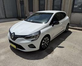Renault Clio TCe 90 CV 5 porte Techno