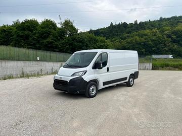 TOYOTA Proace Max 35 2.2 BlueHDi 140CV PM-TN Fur