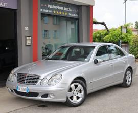 MERCEDES-BENZ E 220 CDI Berlina Cruise Climatron