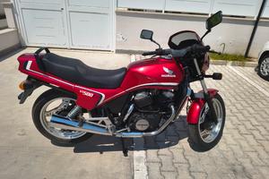 Honda cb500e