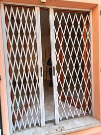 2 cancelli di sicurezza