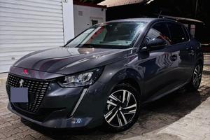 Peugeot 208 1.2 102cv