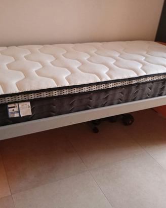 Letto singolo con materasso nuovo 80x190