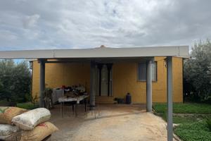 A 5 km da Floridia campagna con casa