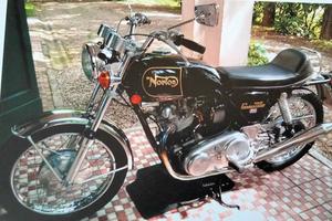 Norton Commando