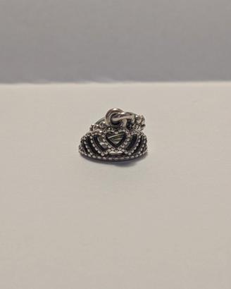 Ciondolo pendente tiara Pandora 