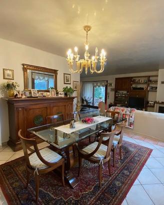 Olmo Prestigiosa porzione di Villa