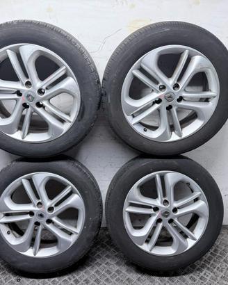 4 Cerchi In Lega Renault Koleos 18 ET40 18x7 Con P