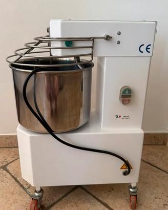 Impastatrice professionale Essemme fino 8kg - 230V