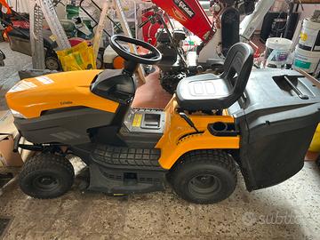 Stiga Estate trattorino