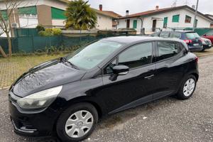Renault Clio Life 1.2 Neopatentati