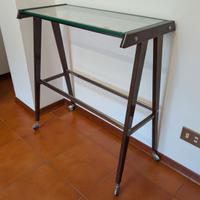 Carrello Vintage per Televisioni