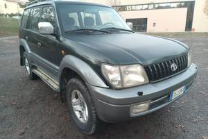 TOYOTA Land Cruiser KDJ95 3.0 D-4D autocarro N1