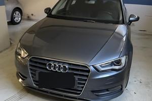 Audi A3 1.6 TDI 110 CV - clean diesel - business