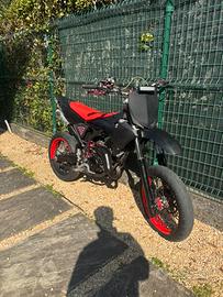 Fantic motard 50