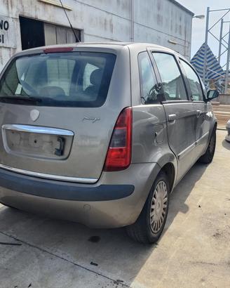 Lancia musa 350 1.3 d multijet 90cv -ricambi