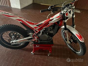 BETA EVO 300 4t 2   2016