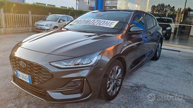 FORD FOCUS ST-LINE