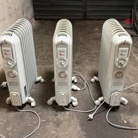 N. 3 Radiatori ad olio Delonghi v550920t - usati