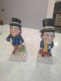Statuine in  ceramica stile inglese