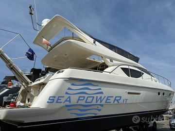 Ferretti Yachts. 460 (2008)