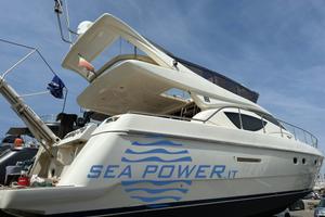 Ferretti Yachts. 460 (2008)