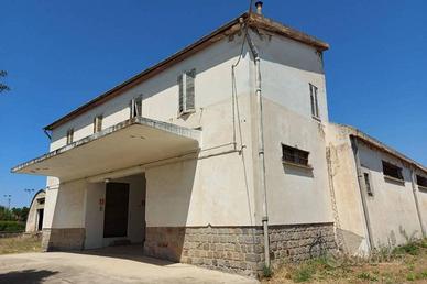 Immobile in asta di 1176 m² a San Gavino Monreale