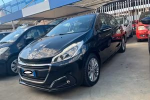 PEUGEOT 208 2017