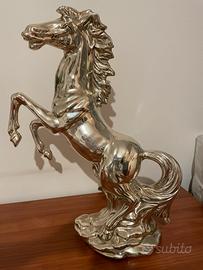 Cavallo argento
