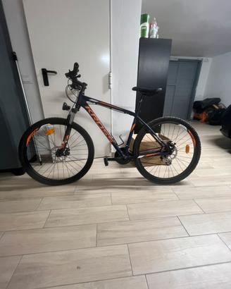 Mountain bike kross