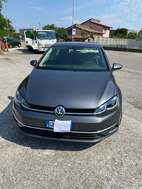 Golf 7,5 restiling 2000 TDI 150 CV DSG