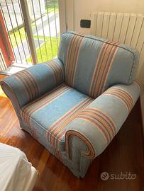 Poltrona imbottita in tessuto Rubelli