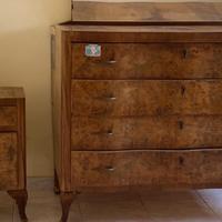 Cassettiera e mobiletto antiquariato