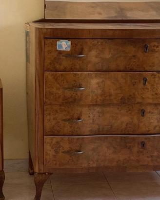 Cassettiera e mobiletto antiquariato