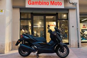 Yamaha X-Max 300 TECH