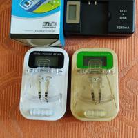 Caricabatterie con  display e Usb