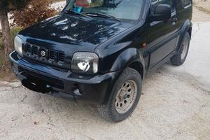 Suzuki jimni buone condizioni 