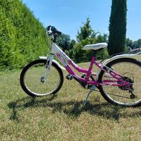 bici bambina  con marce 6/9 anni cerchi da 20