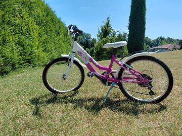 bici bambina  con marce 6/9 anni cerchi da 20