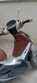 Beverly 300 i.e.