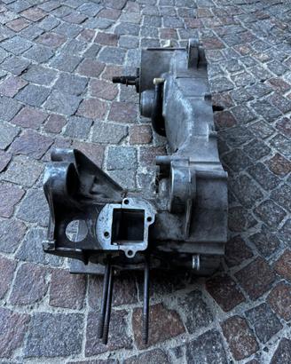 Blocco motore  f12