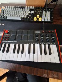 MIDI Controller AKAI MPK Mini